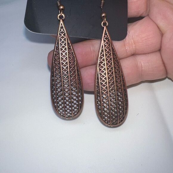 Paparazzi Copper Weave Oval Drop Earrings - Picture 3 of 6